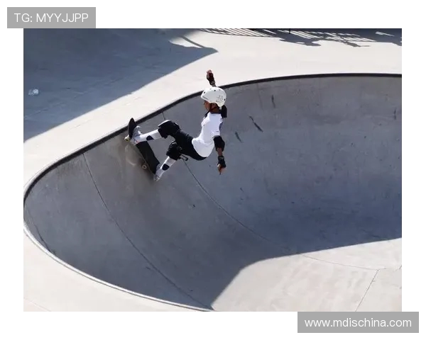 成都滑板队在极限运动会中的精彩表现与实力分析