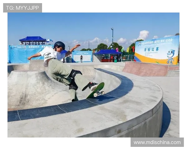 滑板文化的碰撞与传承:深入成都滑板队的赛场背后故事